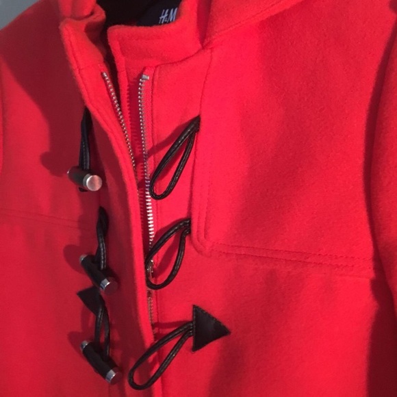 H&M Women’s Hooded RED Jacket Size 4 - Picture 6 of 11